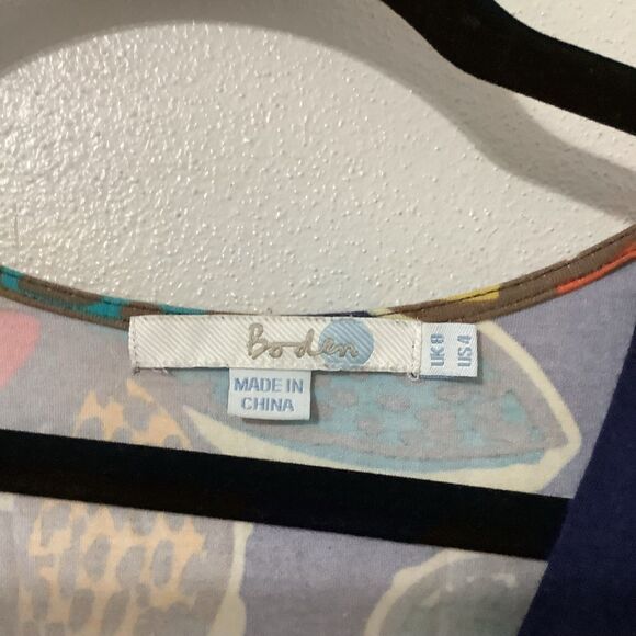 Boden Artsy Bohemian Hippie Graphic Floral Embellished Coloful Blouse Sz 4 - Picture 9 of 11